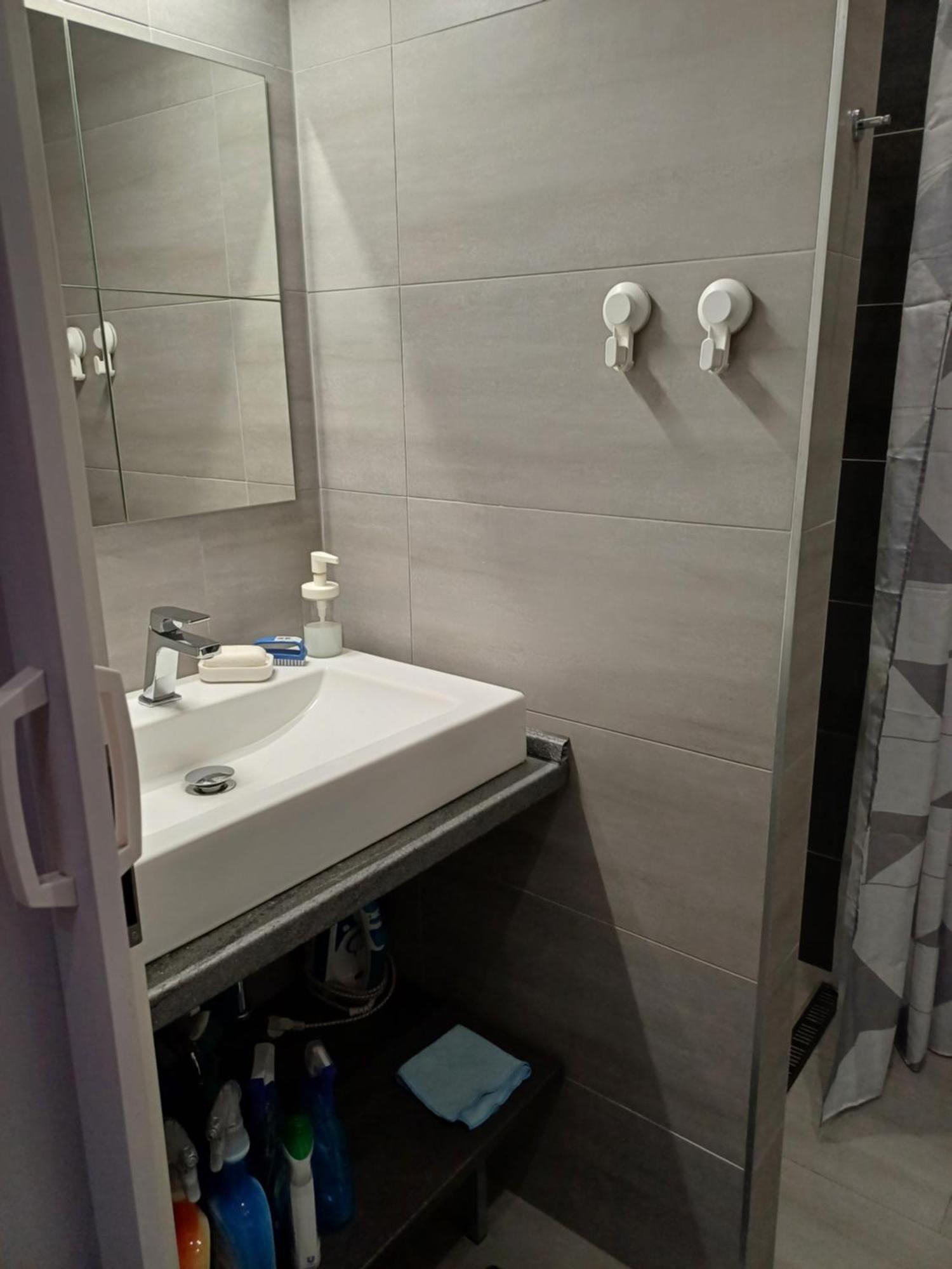 Apartment42 דירה